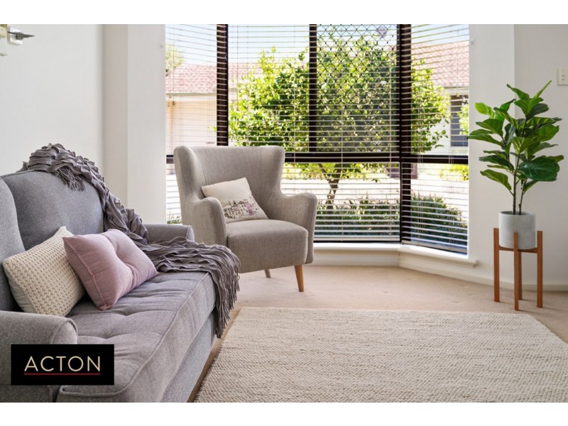 8/2 Lakeside Terrace, Mount Pleasant WA 6153