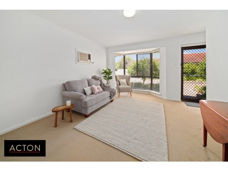 8/2 Lakeside Terrace, Mount Pleasant WA 6153