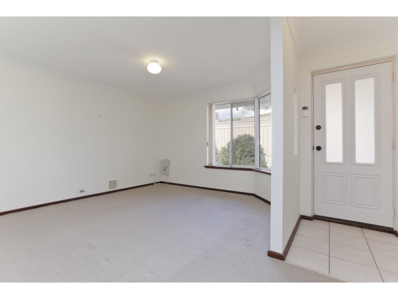 2/136 Carnarvon Street, East Victoria Park WA 6101