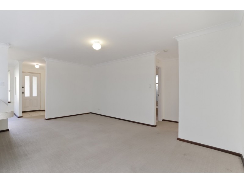 2/136 Carnarvon Street, East Victoria Park WA 6101