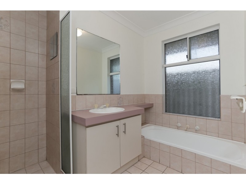 2/136 Carnarvon Street, East Victoria Park WA 6101