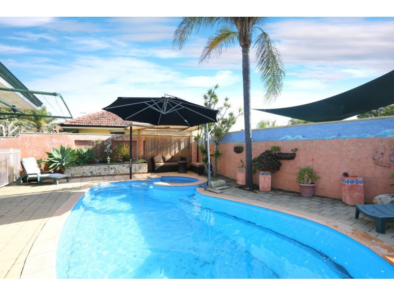 53B Victoria Street, St James WA 6102