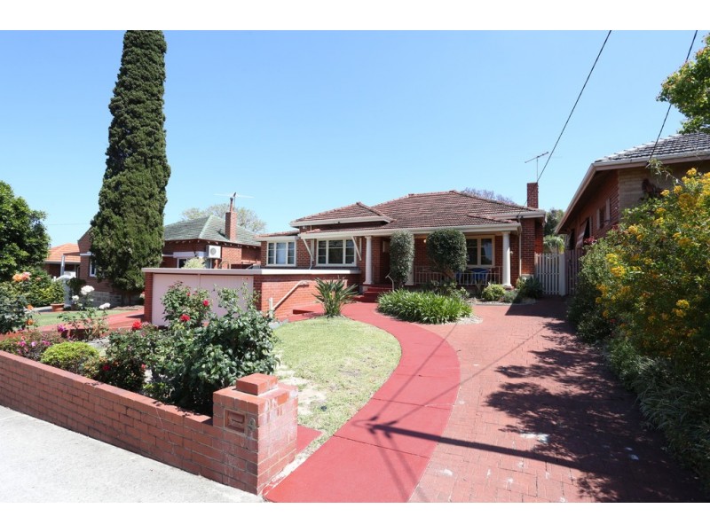 9 Victoria Street, St James WA 6102