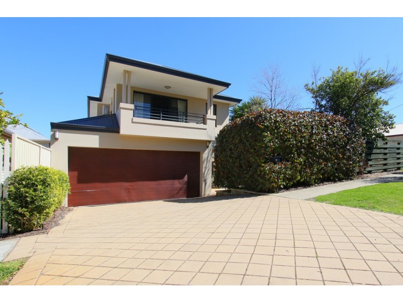 11 Lawrence Street, Bayswater WA 6053