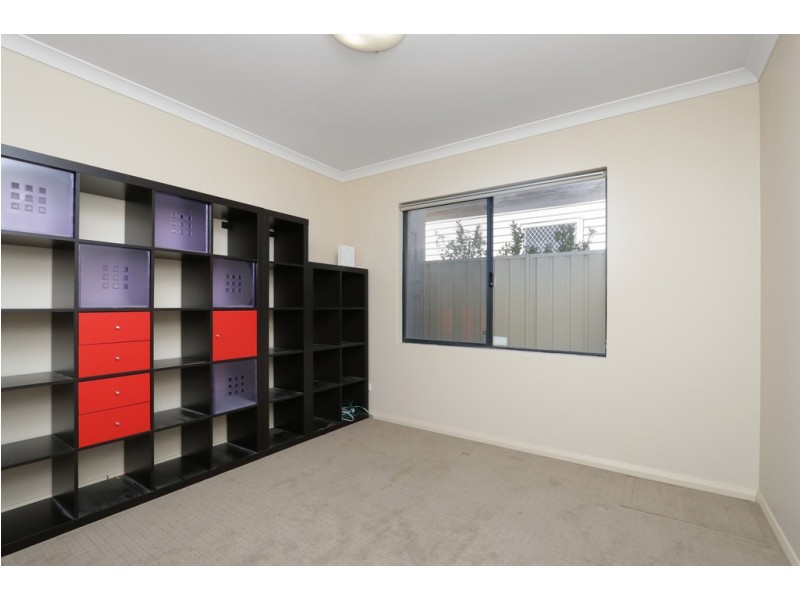 11 Lawrence Street, Bayswater WA 6053