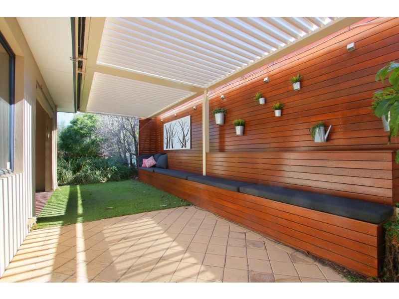 11 Lawrence Street, Bayswater WA 6053