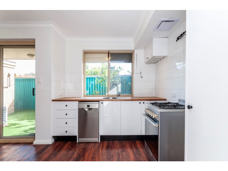 4/61 Bank Street, East Victoria Park WA 6101