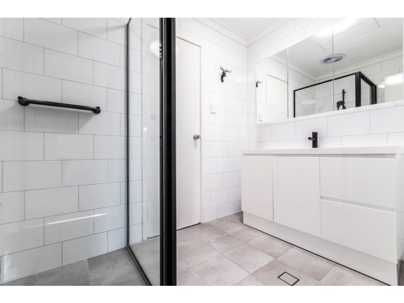 4/61 Bank Street, East Victoria Park WA 6101