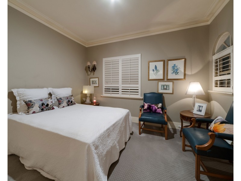 2/19 Karoo Street, South Perth WA 6151