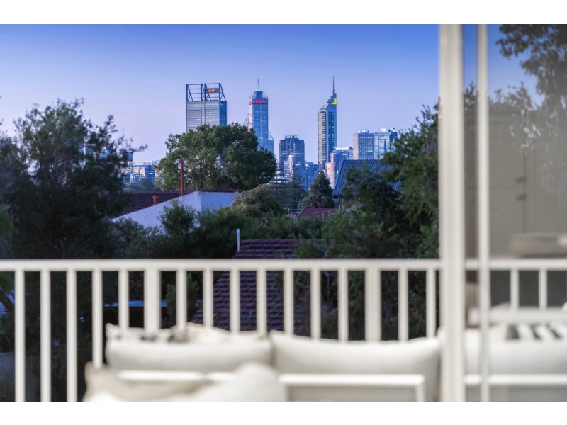 67A Comer Street, Como WA 6152