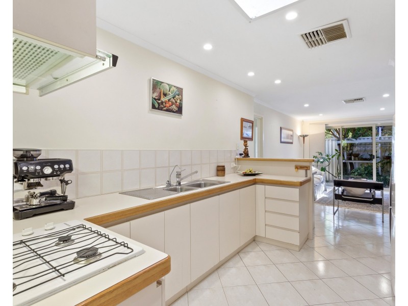 1/3 Bruce Street, Como WA 6152