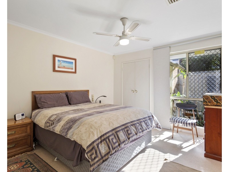 1/3 Bruce Street, Como WA 6152