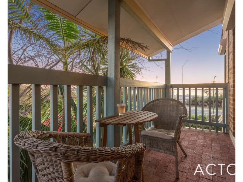 4/159 Melville Parade, Como WA 6152