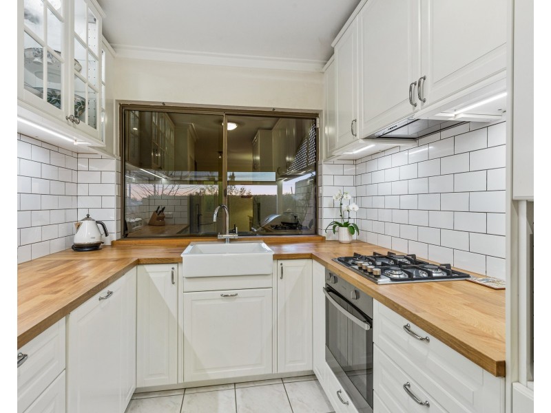 4/159 Melville Parade, Como WA 6152