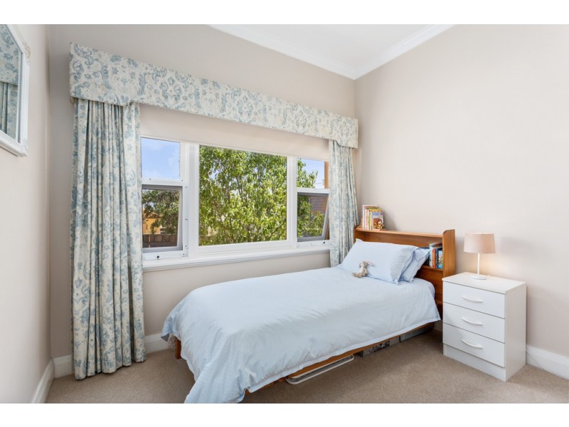 1/175 Coode Street, Como WA 6152
