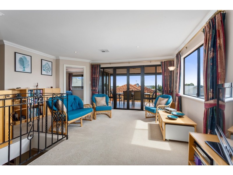 1/175 Coode Street, Como WA 6152