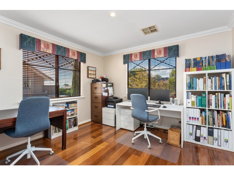 1/175 Coode Street, Como WA 6152