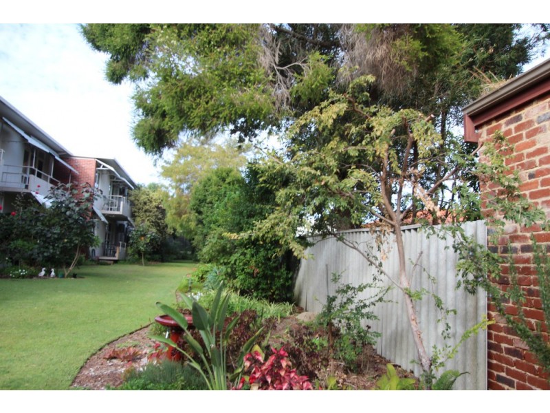 7/69 Gardner Street, Como WA 6152