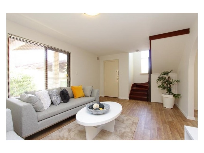 4/9 Strickland Street, South Perth WA 6151