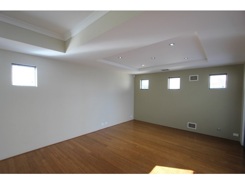 78B Edgecumbe St, Como WA 6152