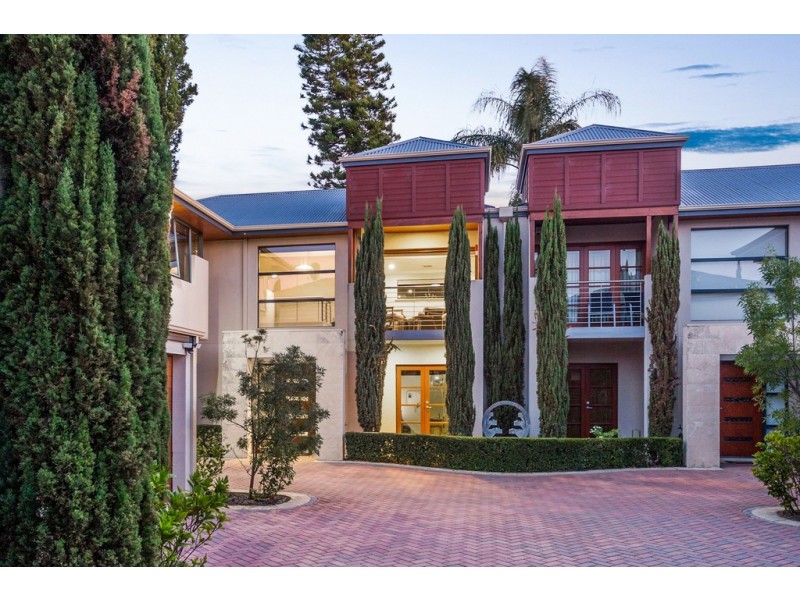 3/125 Hensman, South Perth WA 6151