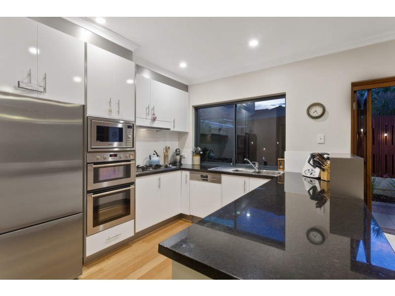 3/125 Hensman, South Perth WA 6151