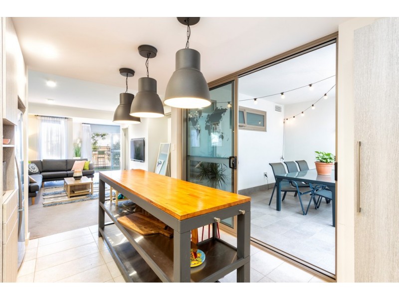 2/15 Leonard Street, Victoria Park WA 6100