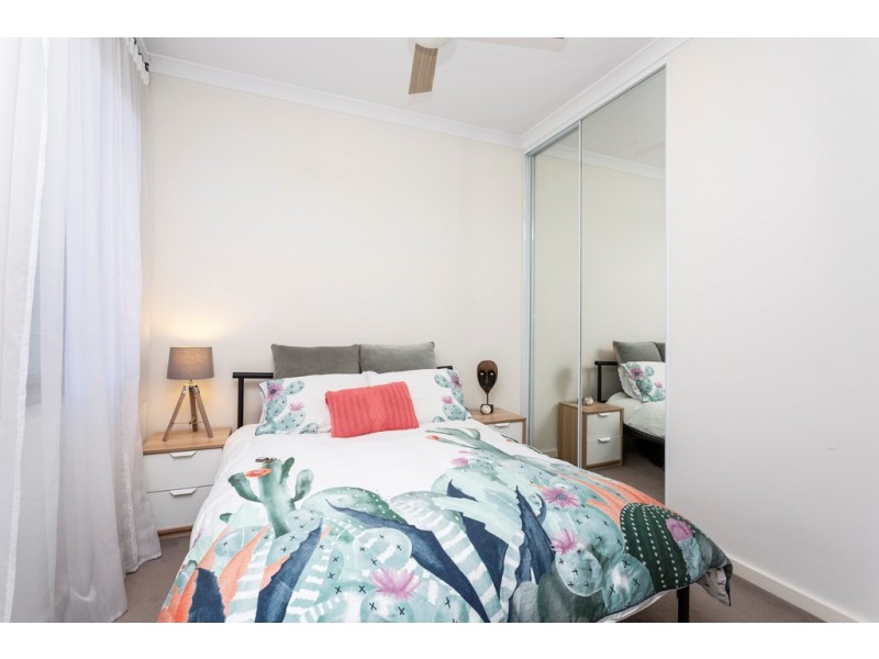 2/15 Leonard Street, Victoria Park WA 6100