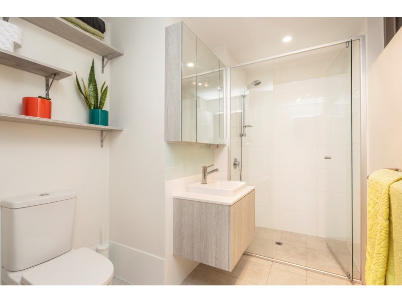 2/15 Leonard Street, Victoria Park WA 6100