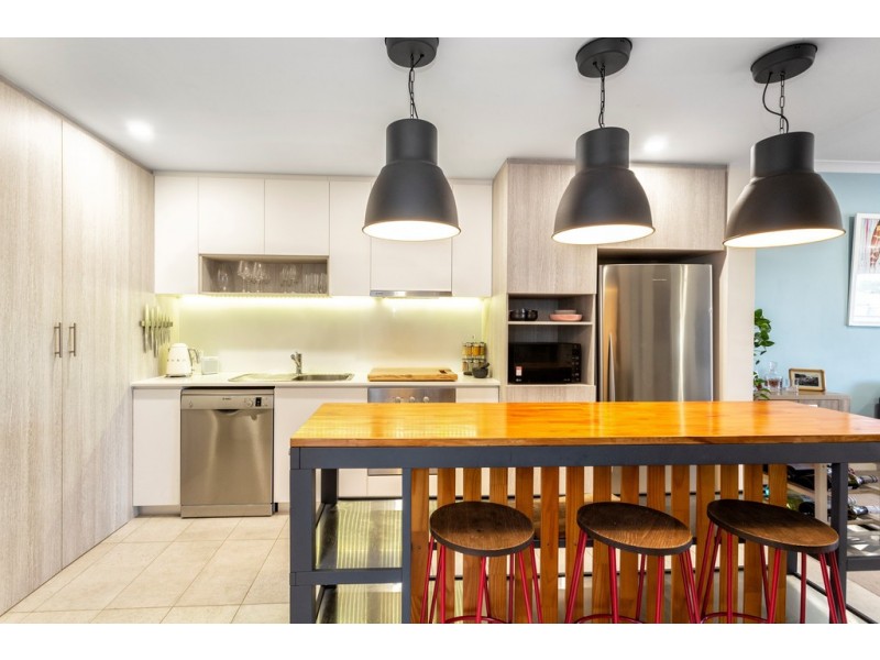 2/15 Leonard Street, Victoria Park WA 6100