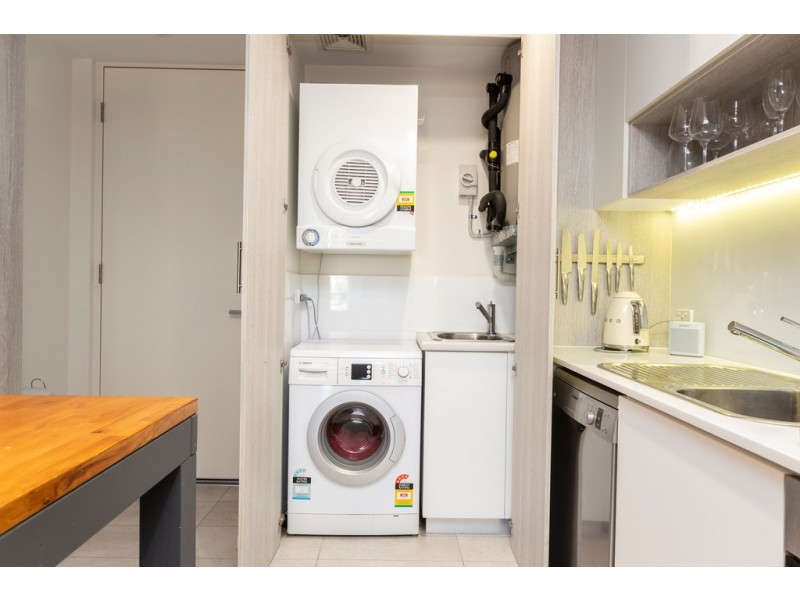 2/15 Leonard Street, Victoria Park WA 6100