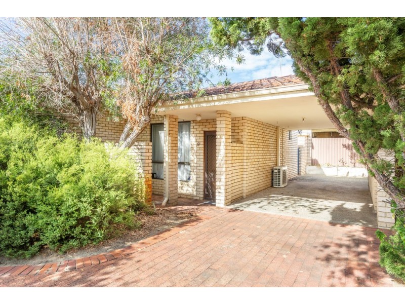 8/29 Chetwynd Way, Booragoon WA 6154