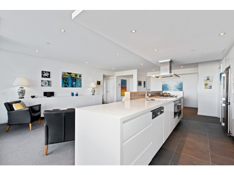 902/3 Marco Polo Drive, Mandurah WA 6210