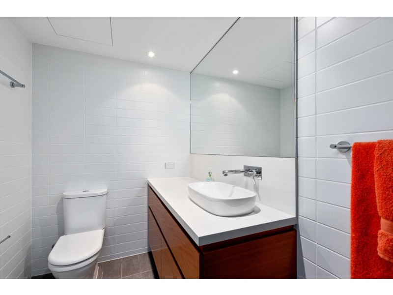 902/3 Marco Polo Drive, Mandurah WA 6210