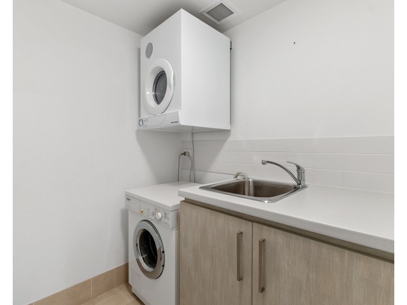 906/3 Marco Polo Drive, Mandurah WA 6210