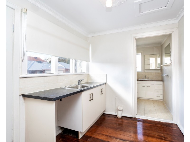 164 Shepperton Road, Victoria Park WA 6100