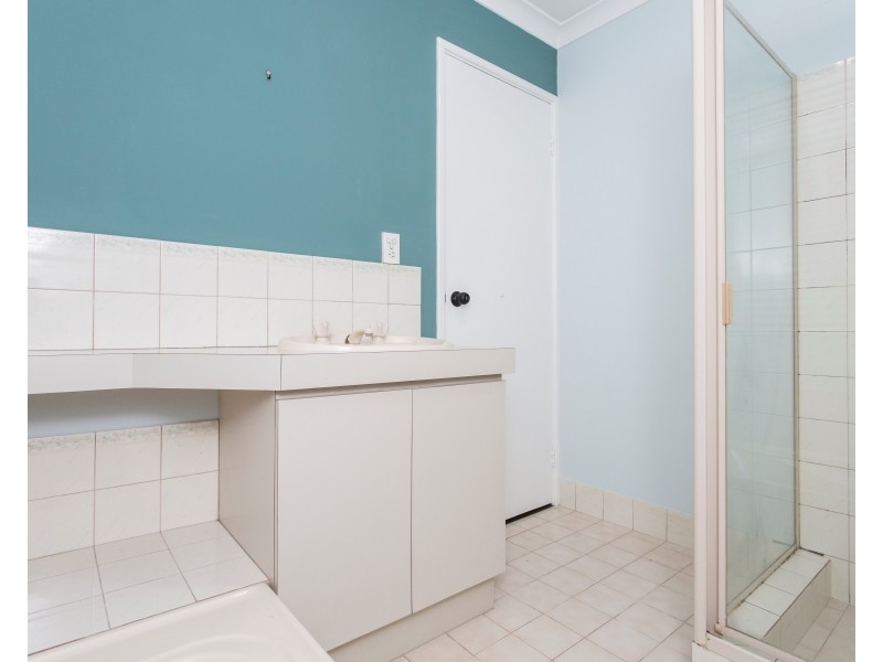 459A Riverton Drive East, Riverton WA 6148