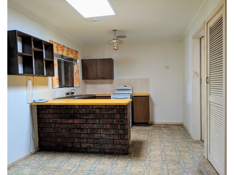 4 Passiflora Drive, Forrestfield WA 6058