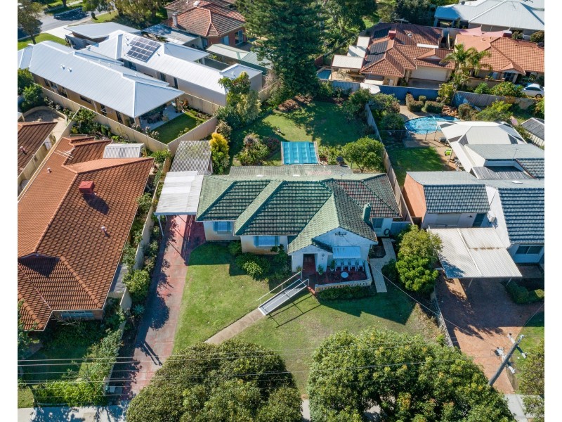 4 Jarman Avenue, Manning WA 6152