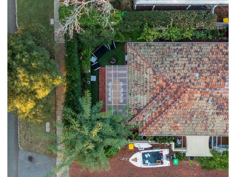 1/2 Melvista Avenue, Claremont WA 6010