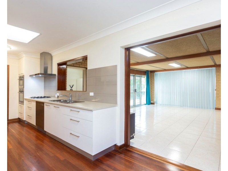 27 Wyndham Street, St James WA 6102
