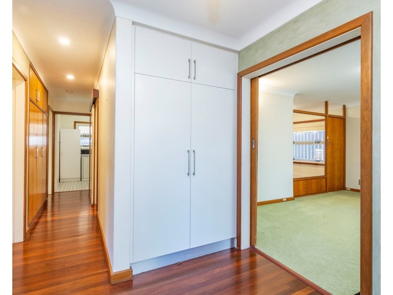 27 Wyndham Street, St James WA 6102