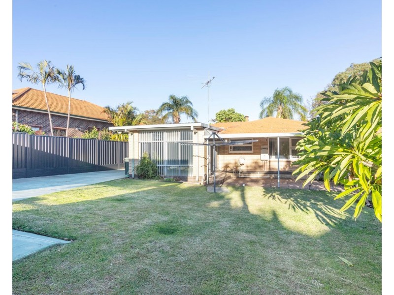 27 Wyndham Street, St James WA 6102