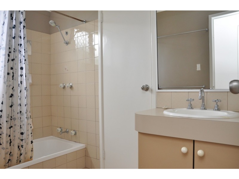 1/24 Hubert Street, East Victoria Park WA 6101