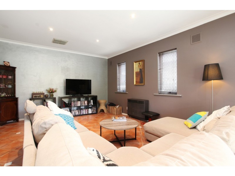 30 Armagh Street, Victoria Park WA 6100