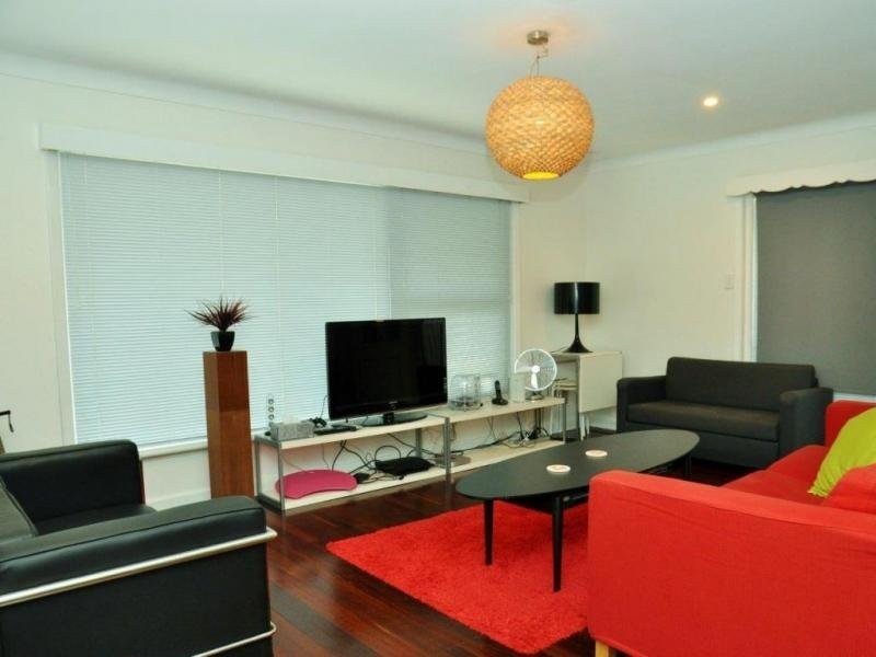 29 Wyndham Street, St James WA 6102