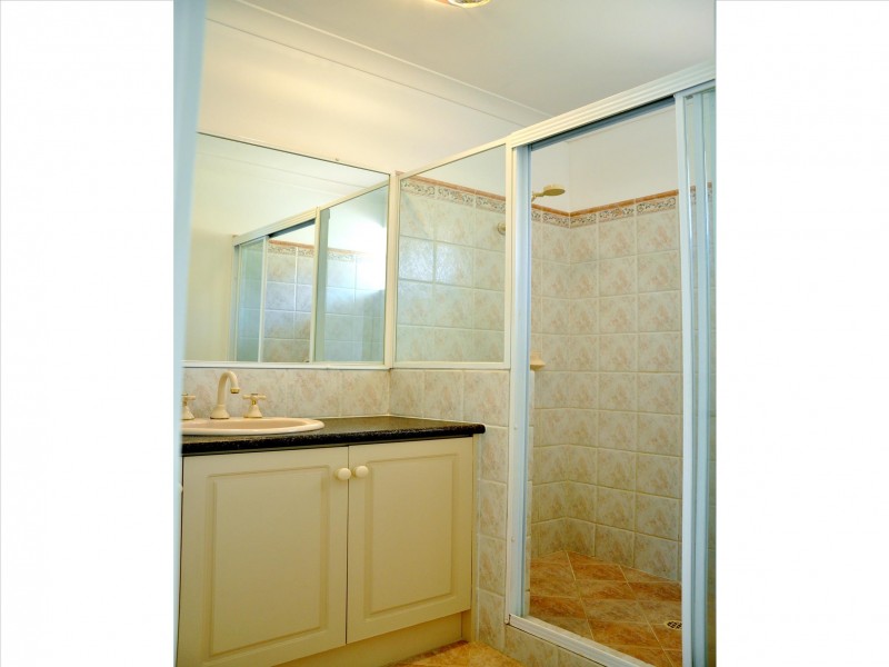 60D Teague Street, Victoria Park WA 6100