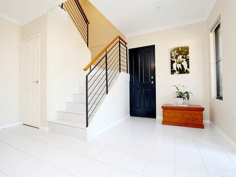 35 Sedgeland Way, Ascot WA 6104