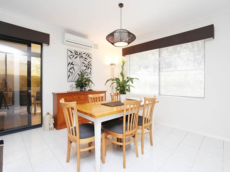 35 Sedgeland Way, Ascot WA 6104