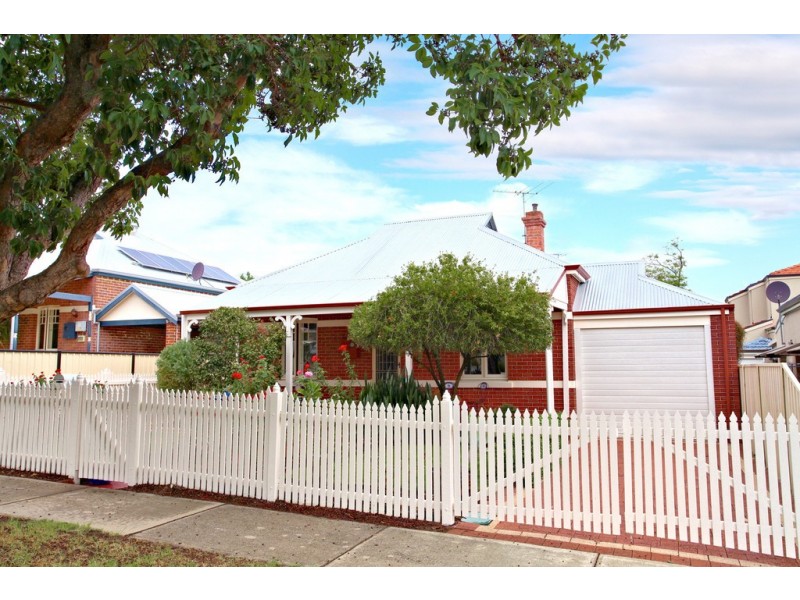 13 Sunbury Road, Victoria Park WA 6100